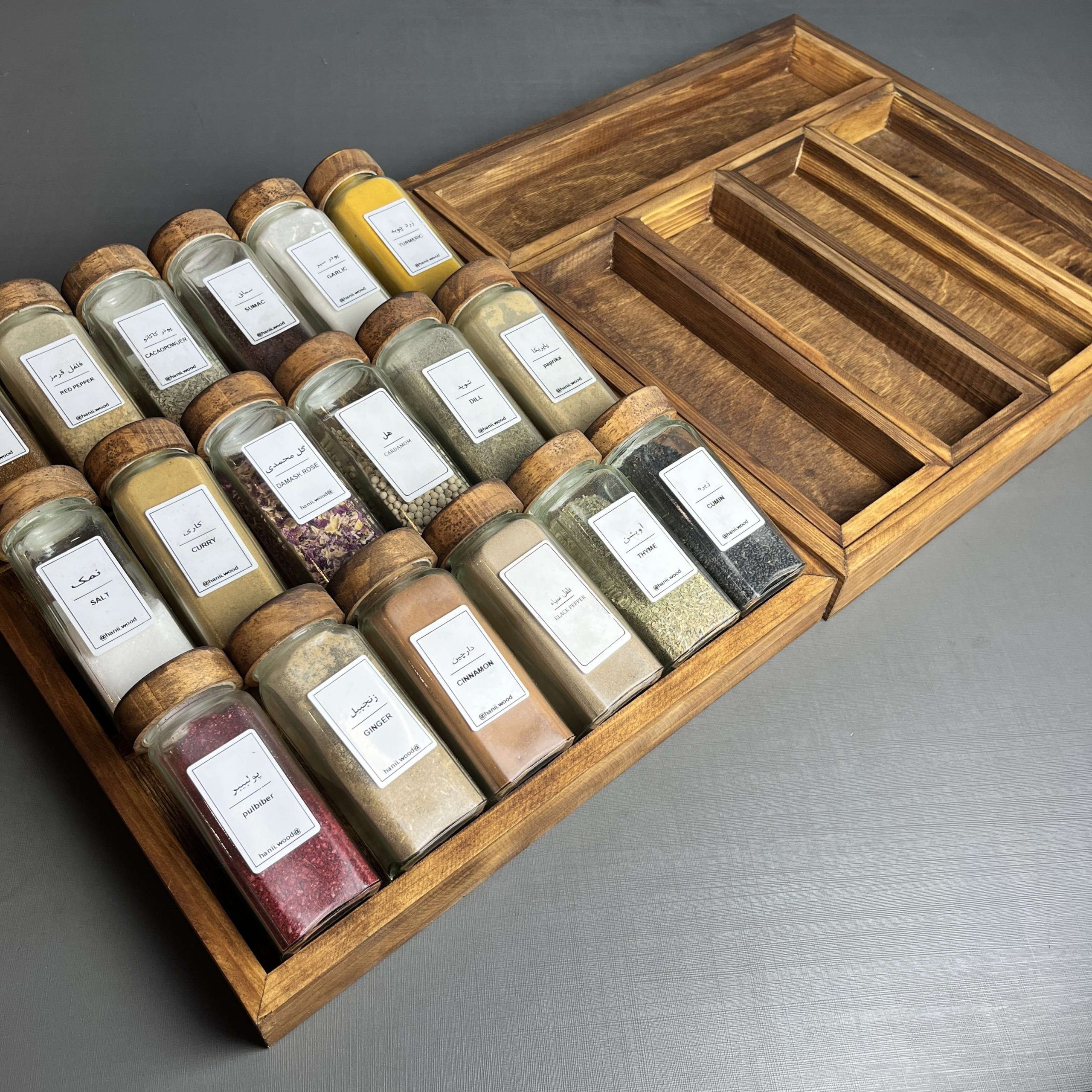 پک اقتصادی نظم دهنده ادویه و قاشق چنگال رنگ گردویی