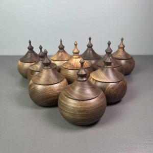 Alternative view of قندان چوبی سلطنتی